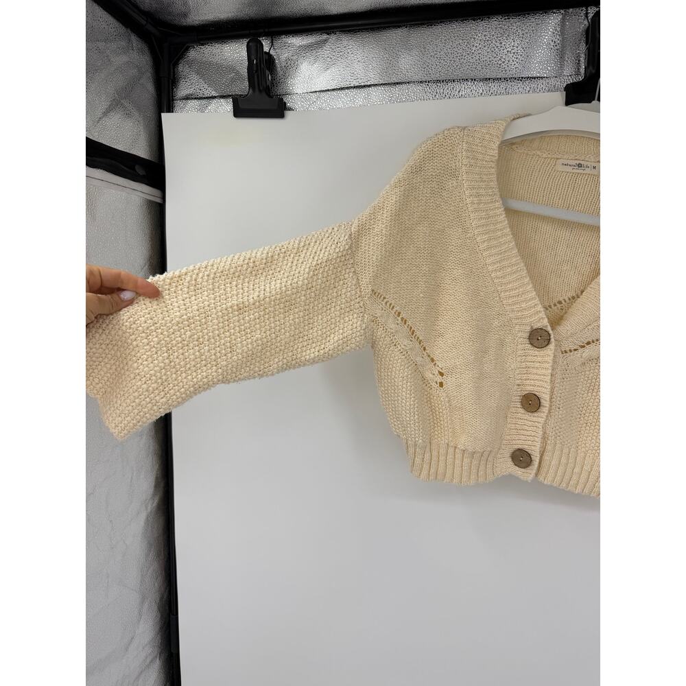Natural Life Cream Cotton V-Neck Cropped Cardigan Sweater Size M Boho Casual - Picture 4 of 11